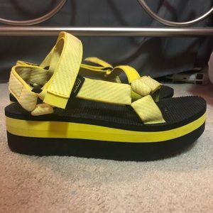 Gently worn yellow Tevas
